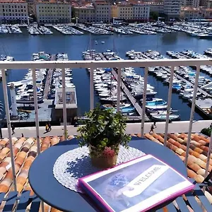 Beau Duplex Sur Le Vieux Port Appartement Marseille