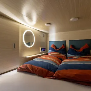 Capsule hotel Mue Cubes - Capsule, Basel